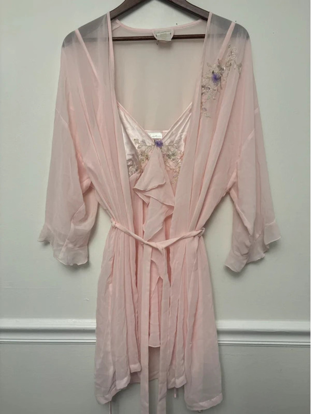 Vintage Y2K Secret Treasures XL Pink Satin Chemise Robe Lingerie Set